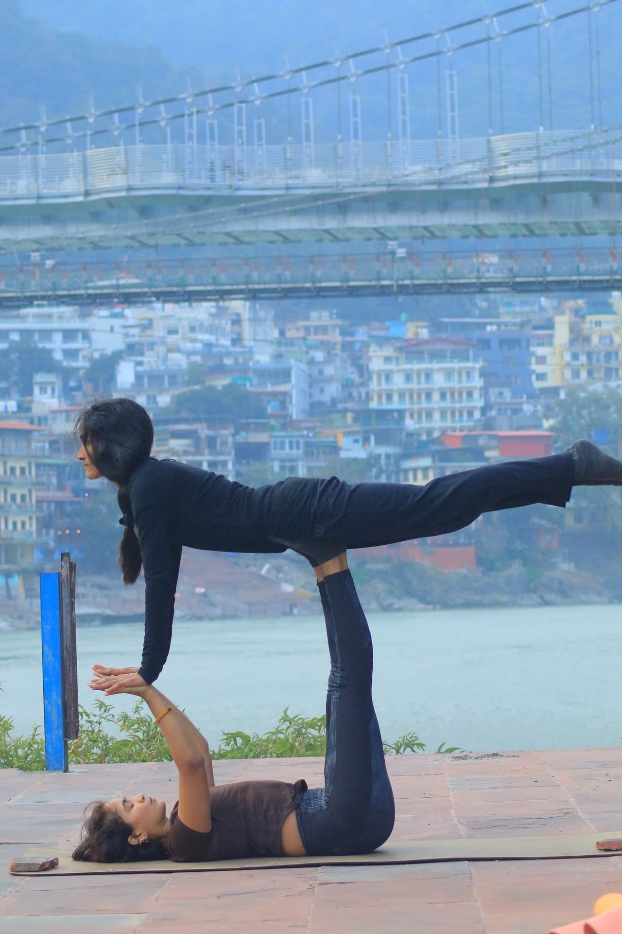 Paschimottanasana: Benefits of Seated Forward Bend