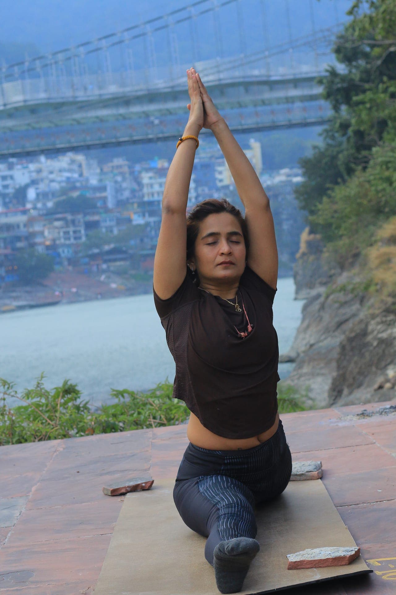 Naukasana (Boat Pose): Strengthen Your Core & Digestion