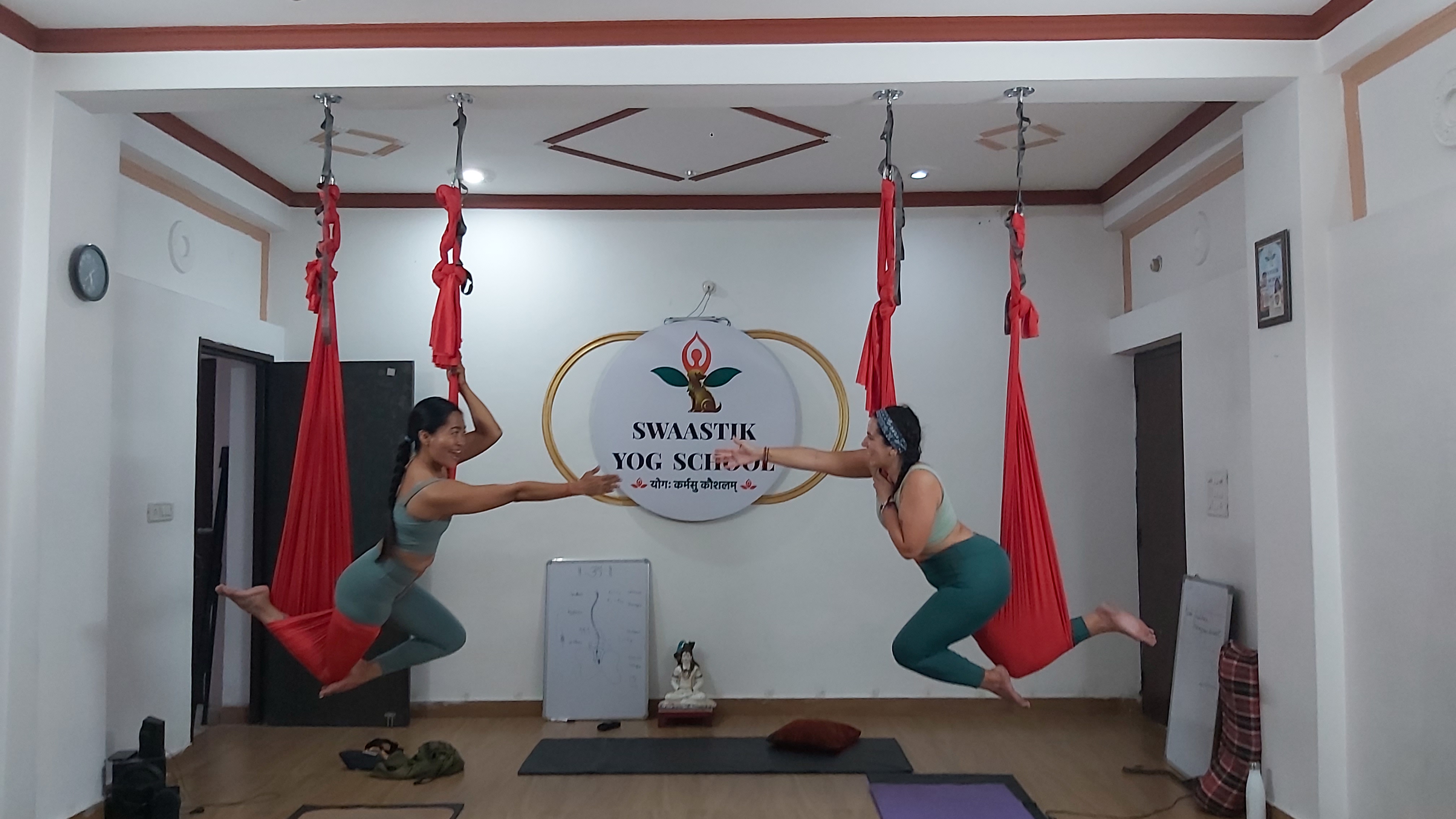Aerial yoga pose variation